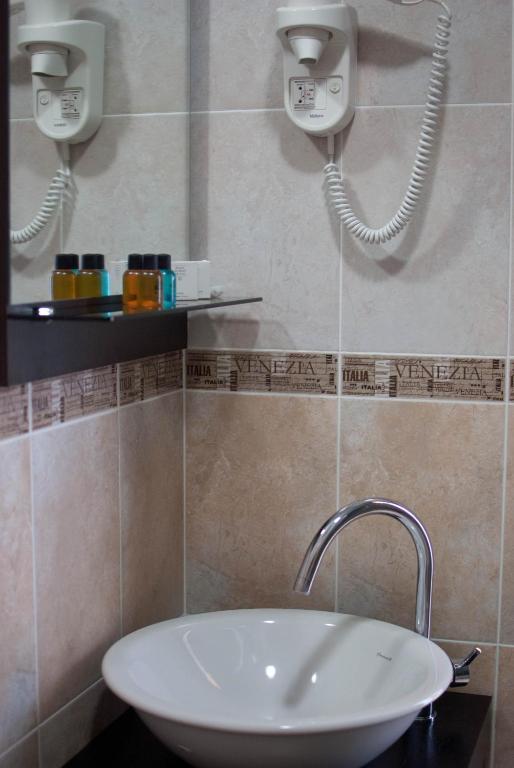 גומל Villa Rosa מראה חיצוני תמונה